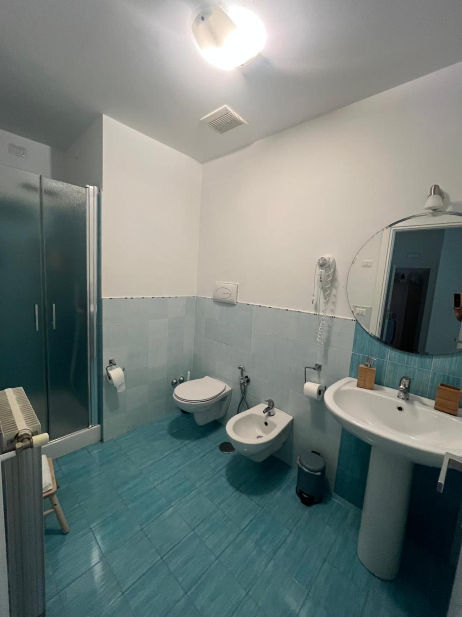 Vomerooms เนเปิลส์ ภายนอก รูปภาพ